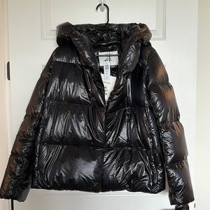 Babaton THE DUVET PUFFER SHORT